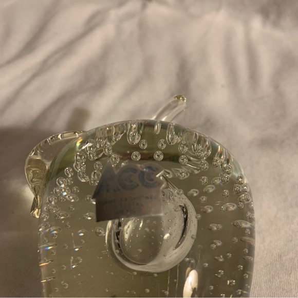 Stunning American Crystal Co Apple Paperweight Pristine Condition Sticker Bubble - Picture 9 of 10